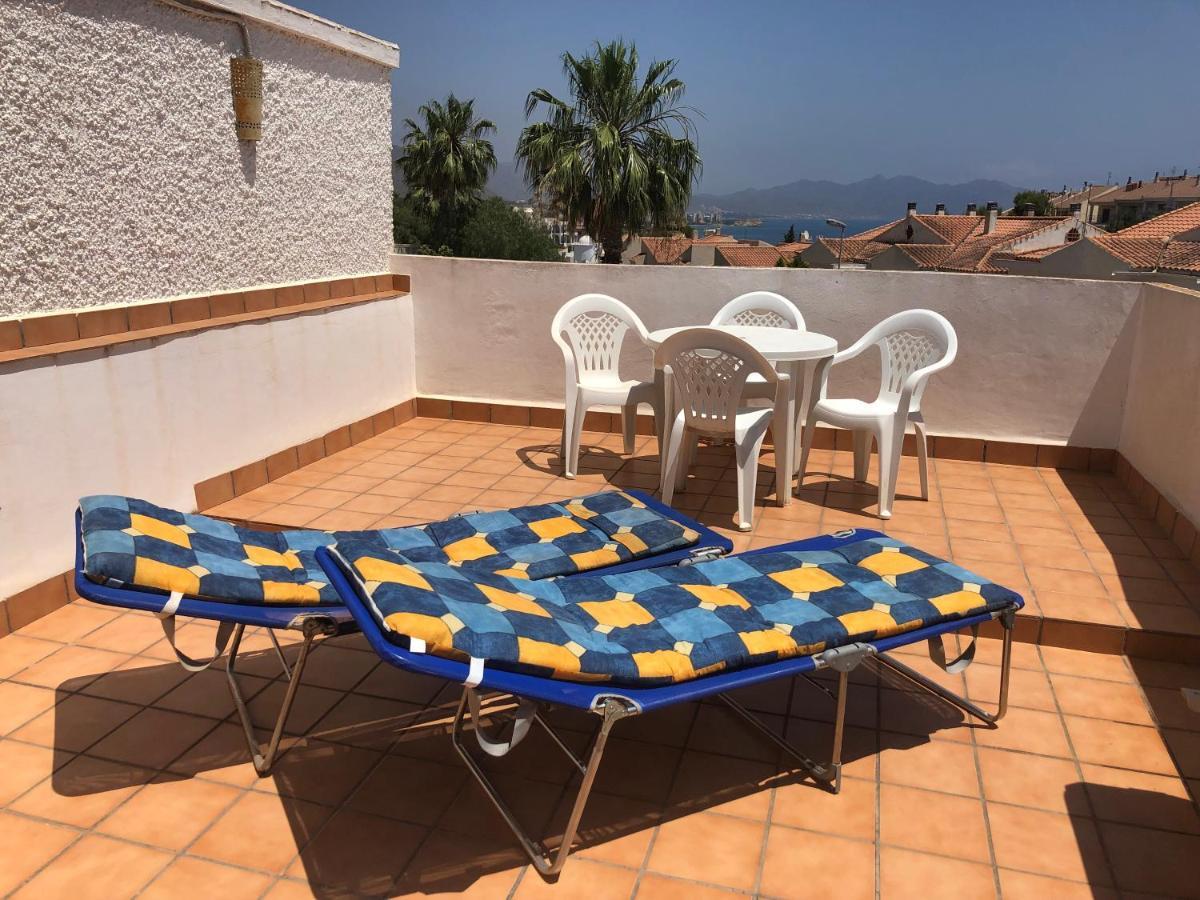 Puerto De Mazarron Large House With Roof Terrace & Sea Views-5 Guests Have 3 Bedrooms & 1 To 4 Guests Have 2 Bedrooms Dış mekan fotoğraf